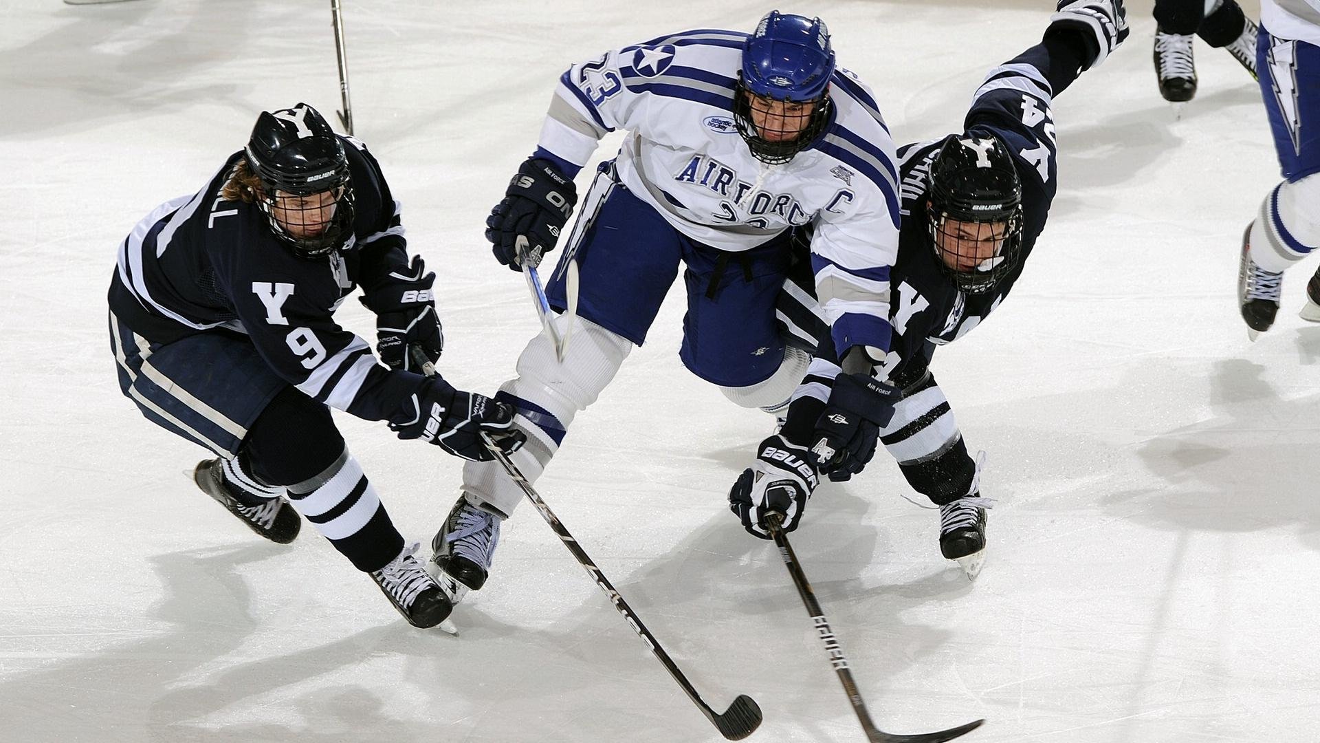 德布劳内连续二十场比赛得分超过惊险取胜，日本队挑战极限！